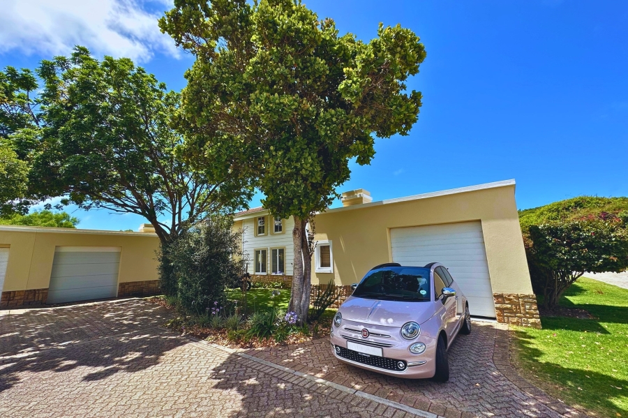 3 Bedroom Property for Sale in Keurbooms Western Cape